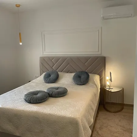 Luxury Olga