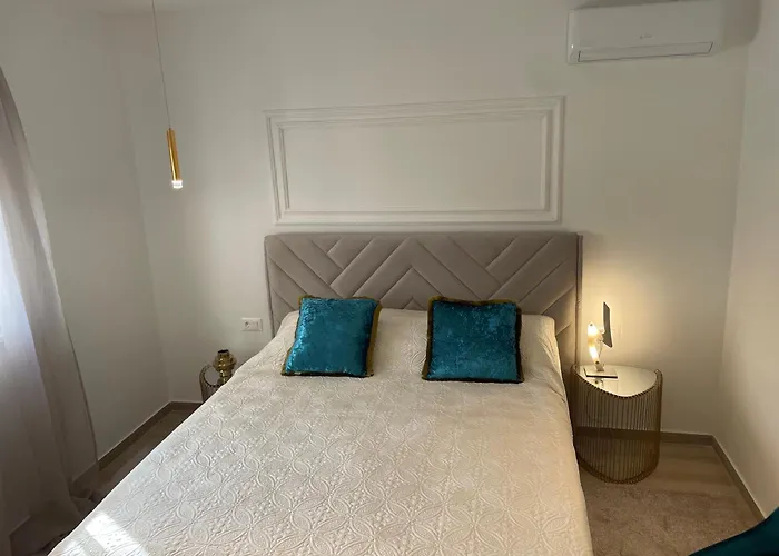 Luxury Olga * 비오그라드나모루