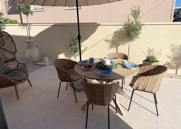 빌라 Luxury Olga 비오그라드나모루